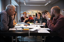 Austausch im Workshop zum Thema Digitalisierung (vor der Corona-Pandemie) (Quelle: DRK e.V.)